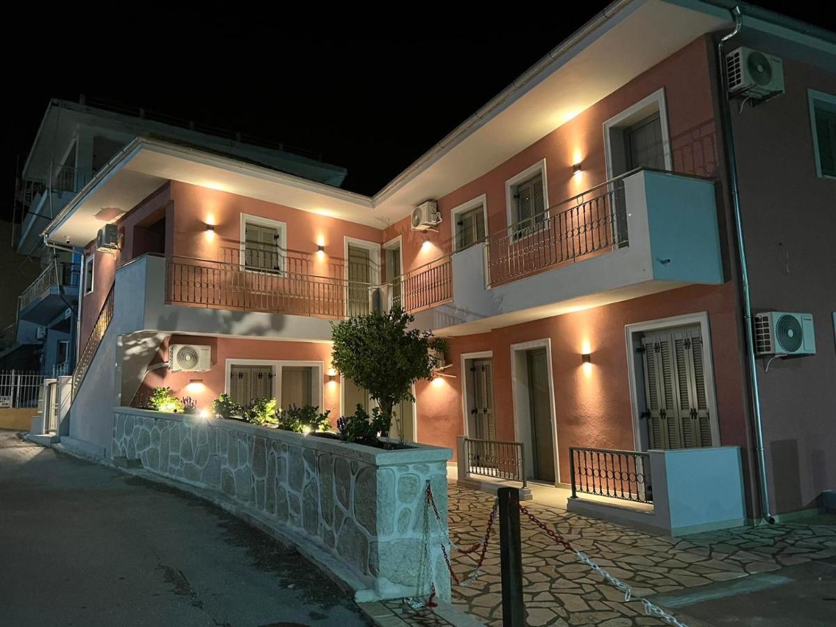 Anax Apartments Parga Exteriör bild